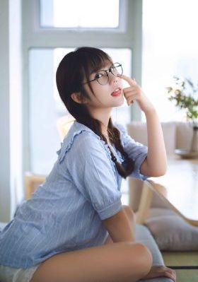 年轻继母伦理4_DVD高清完整版